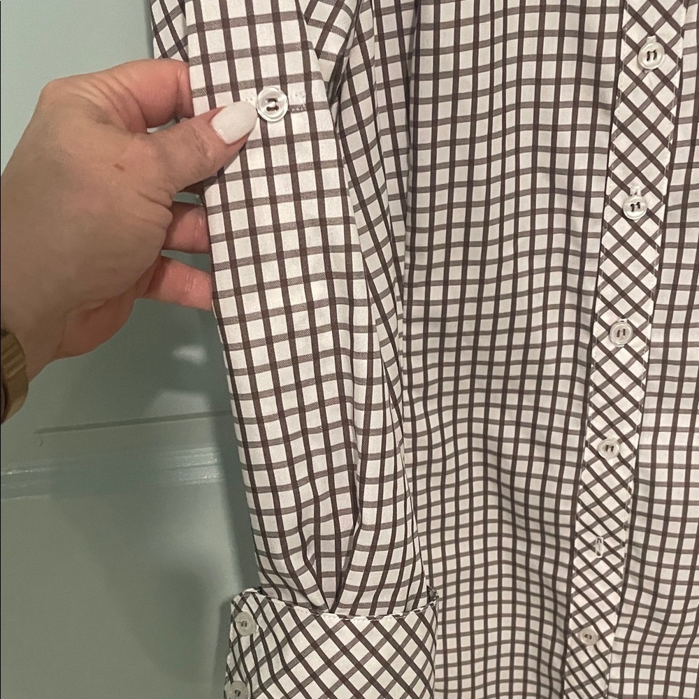 Finley Joey roll sleeve Brown and White Checkered Tunic - Picture 2 of 9